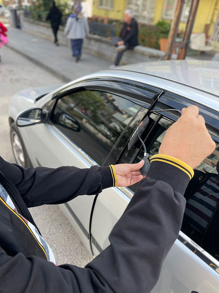 Akıncılar Oto Kilitçisi